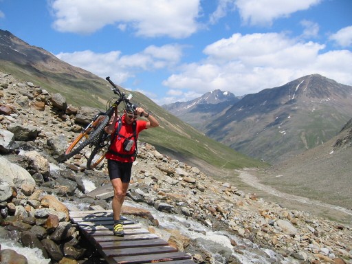 Wieder eine l�ngerer Tragepassage